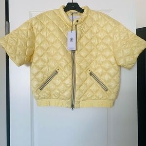 NWT Bogner Faia Quilted Recycled Ripstop Golf Jacket in yellow.  Size 8/Medium.